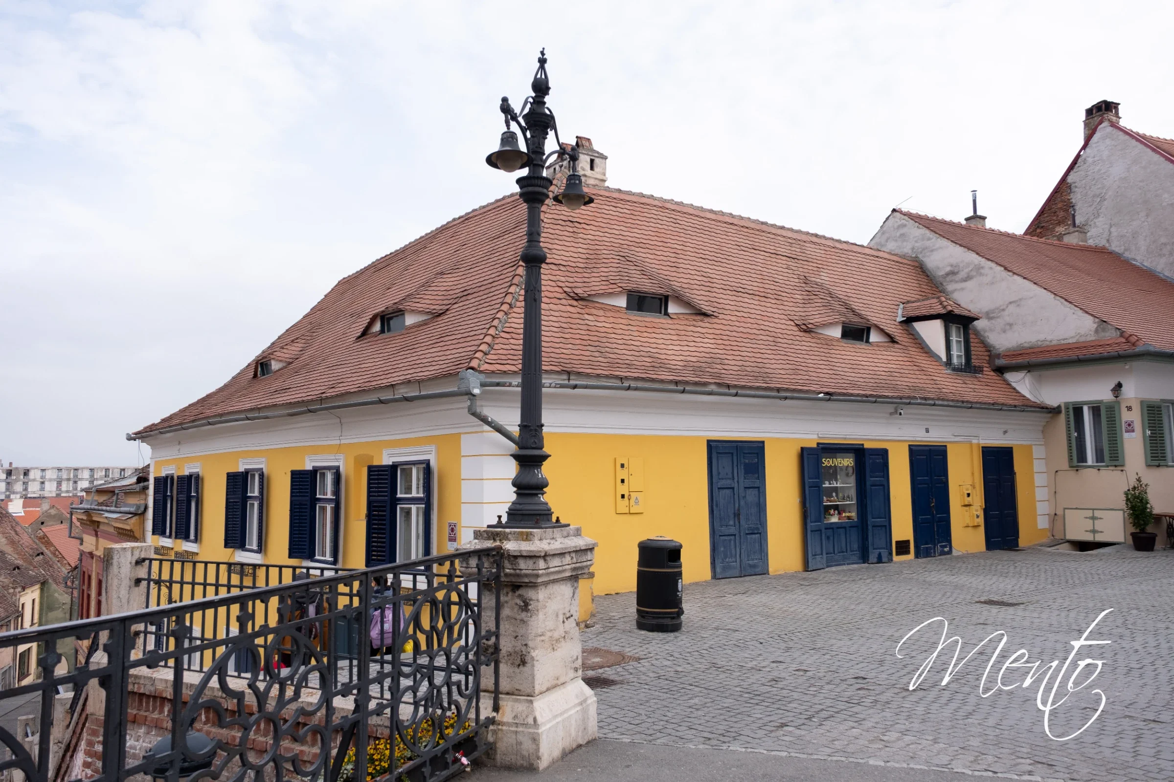 Casa tradicional "con ojos"