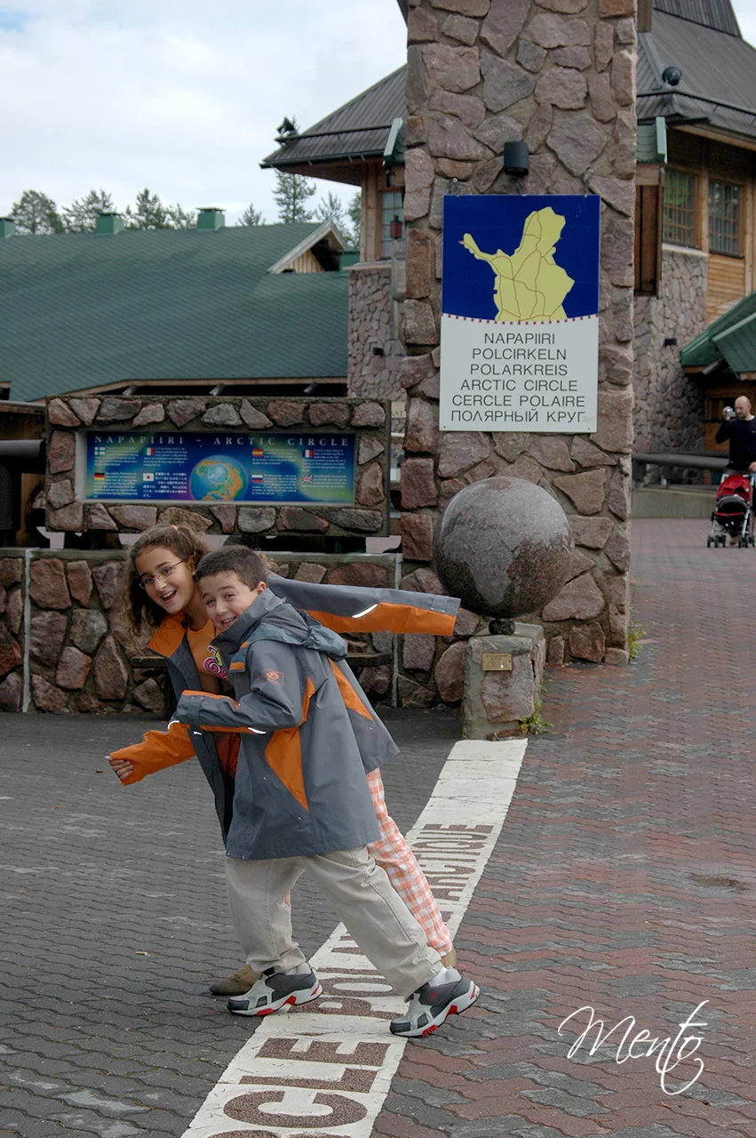 Cruzando el Círculo Polar en Rovaniemi