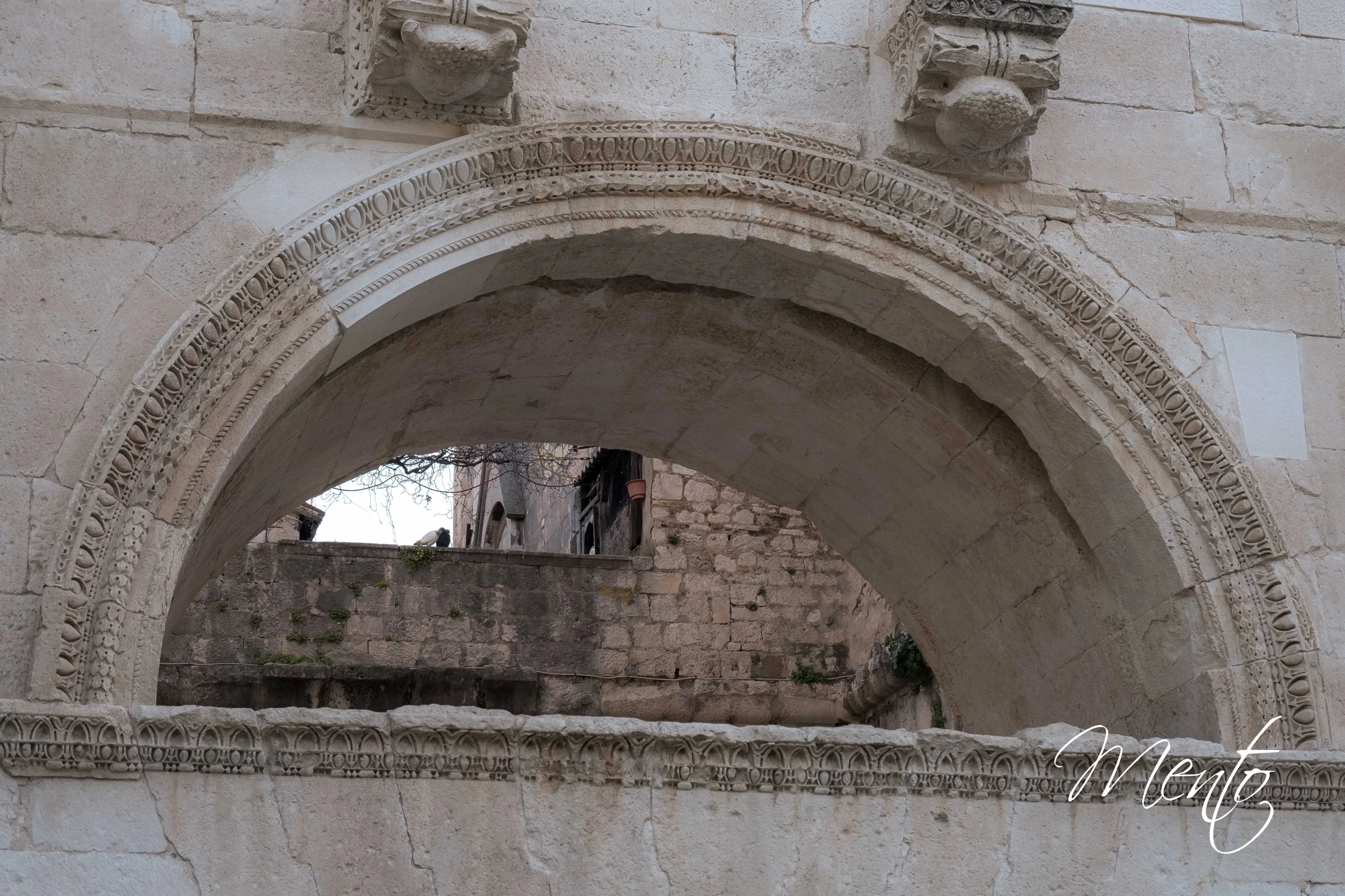 Detalle sobre la Puerta Áurea