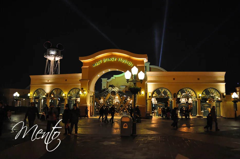 Iluminación navideña de Walt Disney Studios