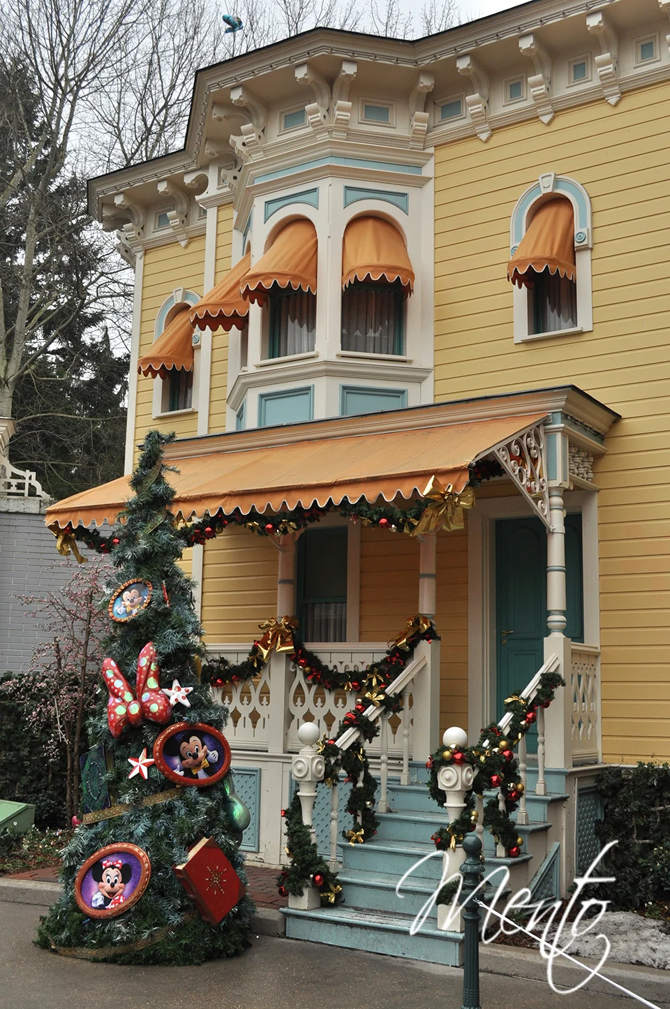 Casa de Minnie en Navidad