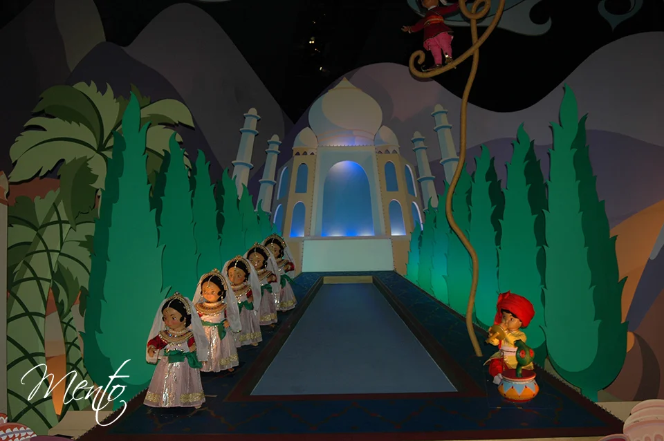 Los personajes del Pequeño mundo visten de gala cada Navidad