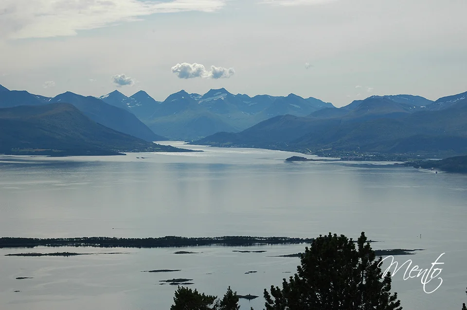 Desde el mirador de Molde.