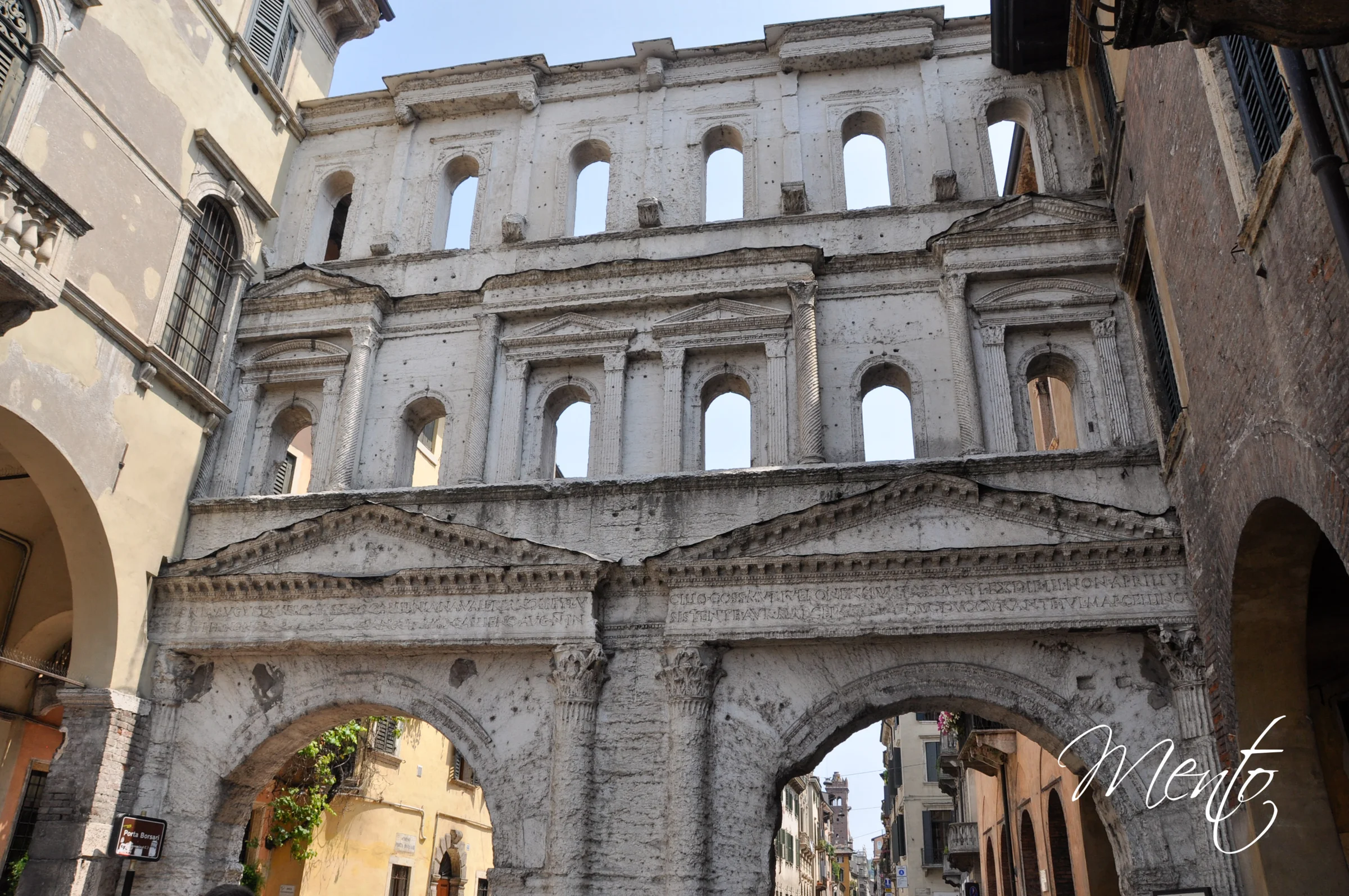 Verona. Porta Borsari