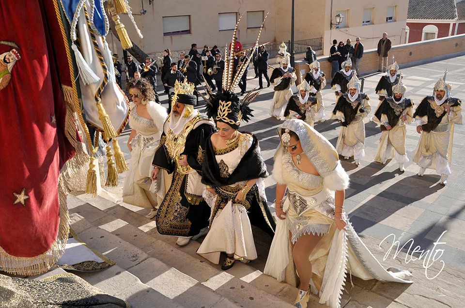 Subida a la iglesia día 8 capitanía mora (2017).