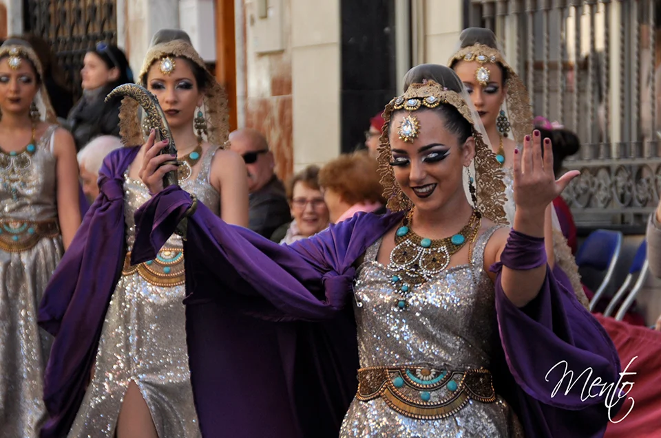 Desfile general día 8 (2017). Comparsa moros