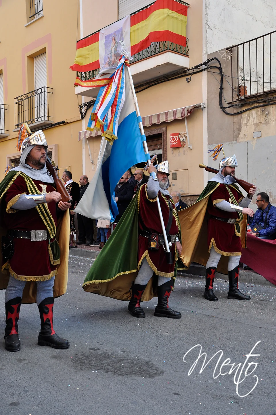 Desfile general día 8 (2017). Comparsa cristianos