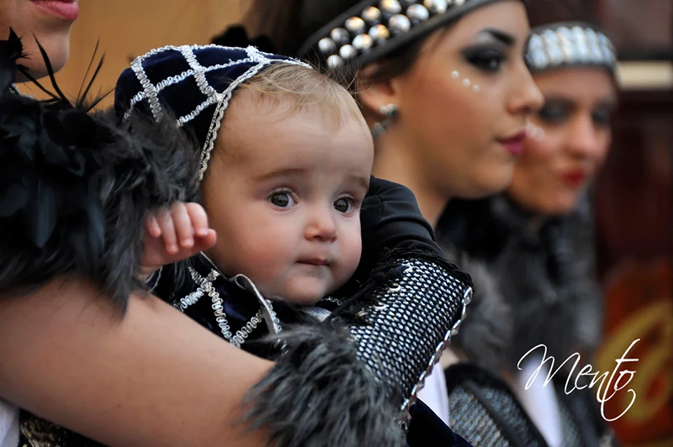 Desfile general día 8 (2017). Comparsa cristianos