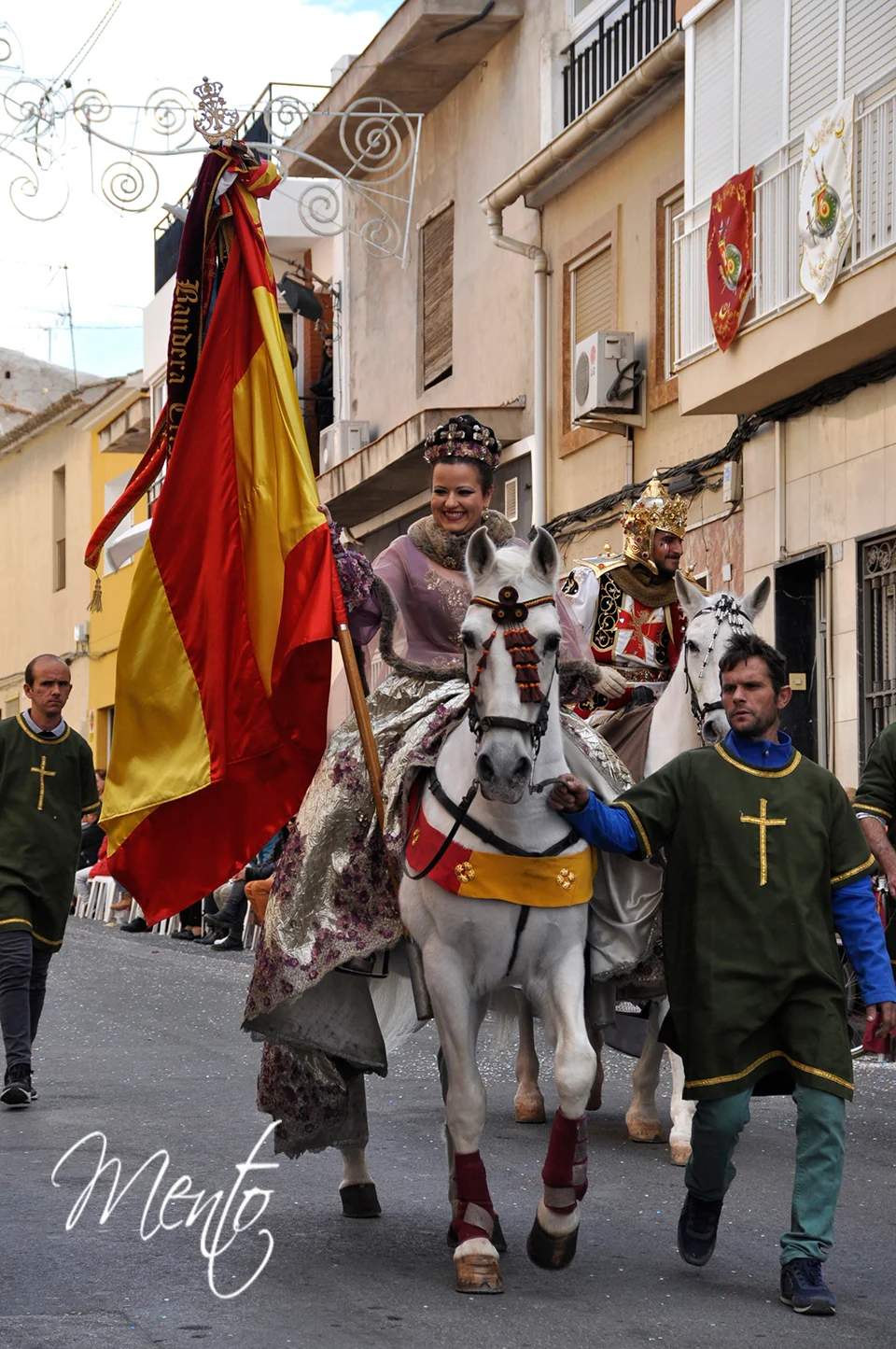 Desfile general día 8 (2017). Capitanía comparsa cristianos