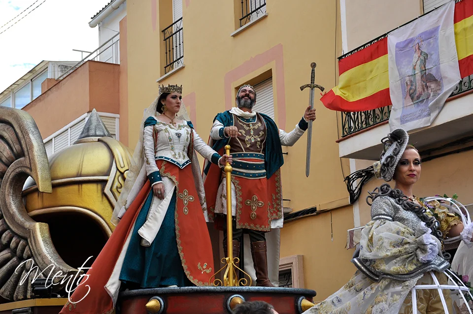 Desfile general día 8 (2017). Capitanía comparsa cristianos