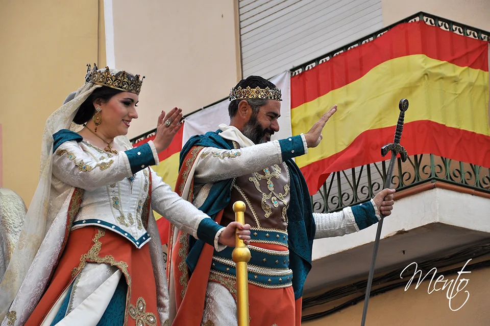 Desfile general día 8 (2017). Capitanía comparsa cristianos.