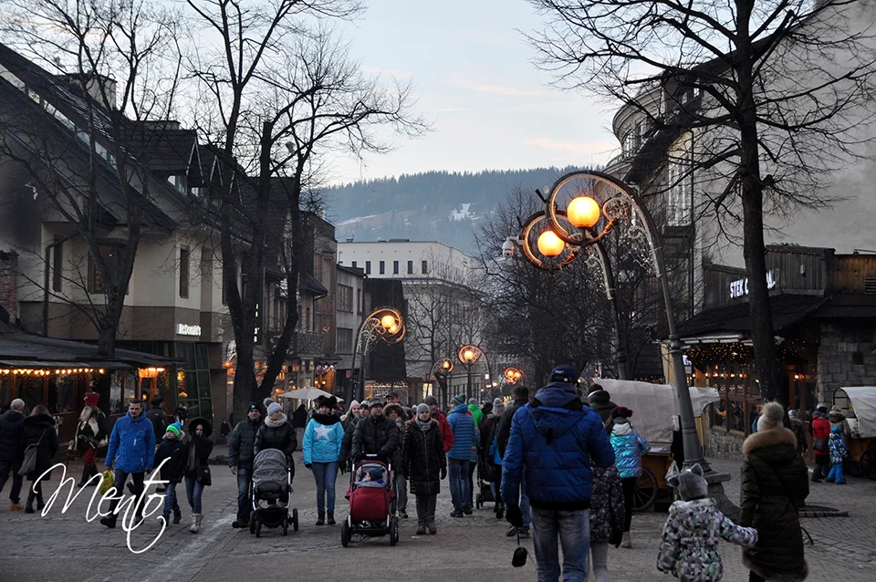 Tarde invernal en las calles de Zakopane