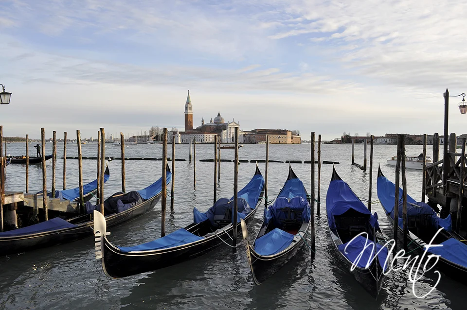 Postal típica de Venecia