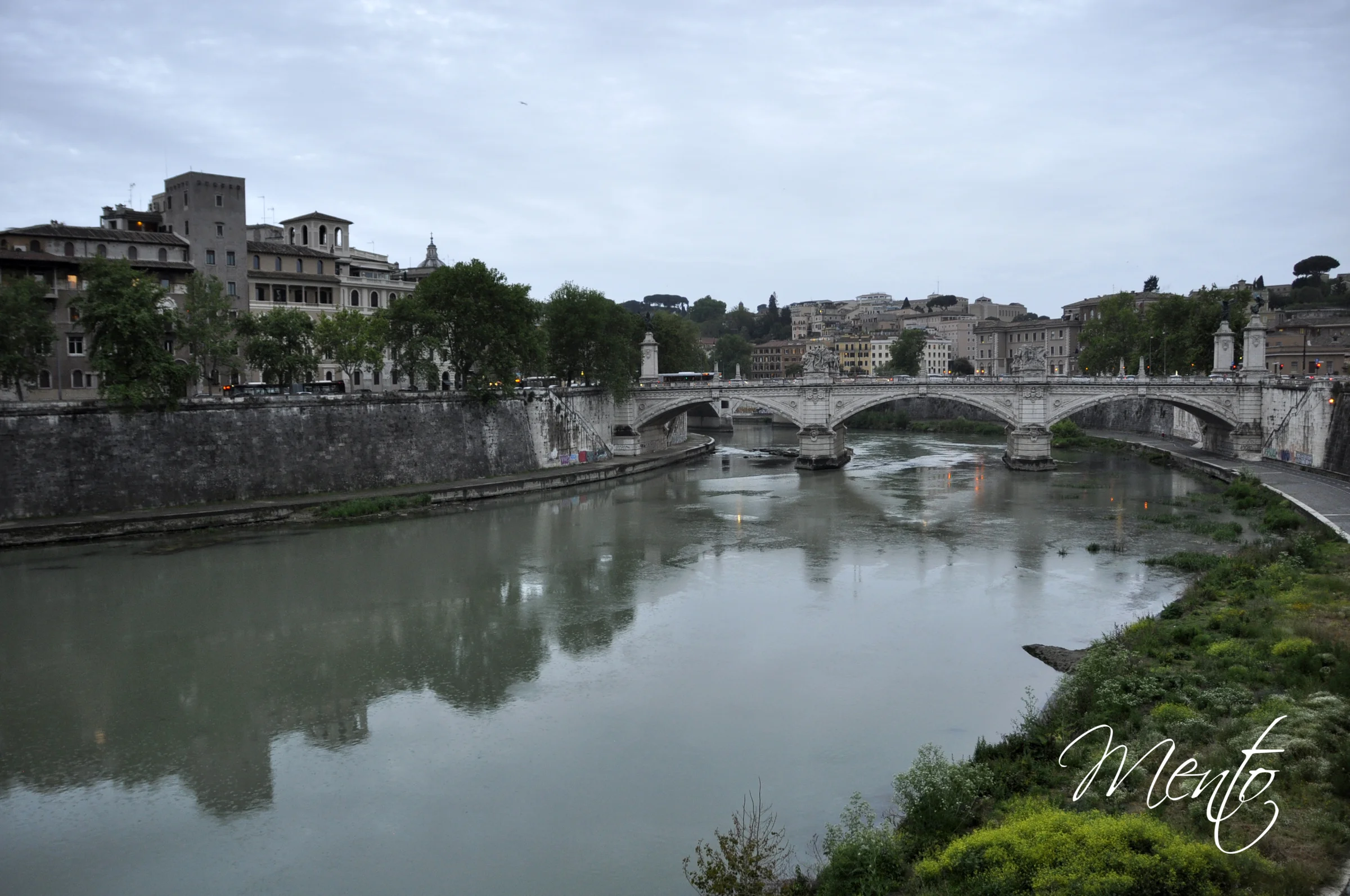 Puente Vittorio Emanuele II sobre el río Tiber