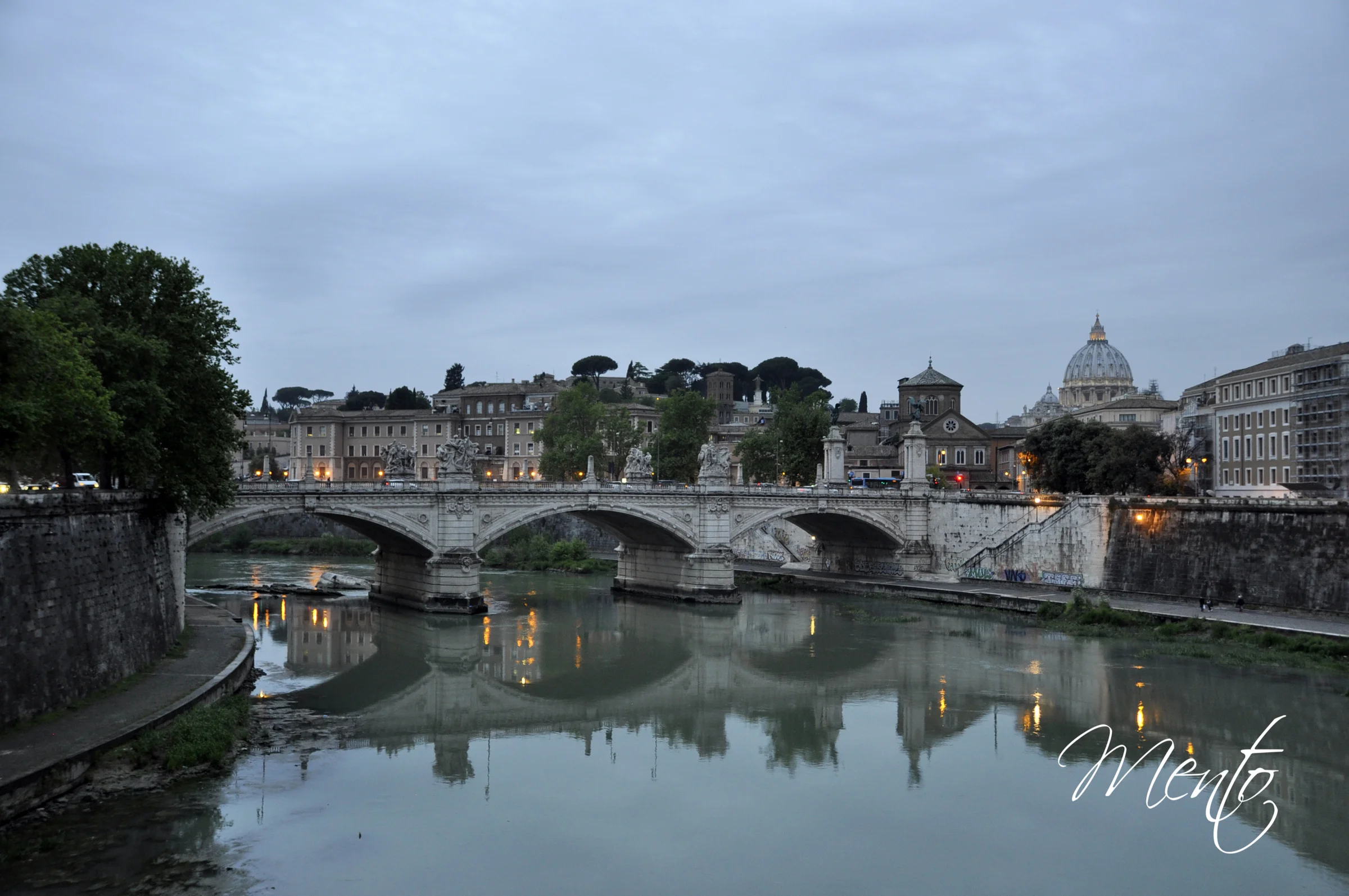 Puente Vittorio Emanuele II sobre el río Tiber