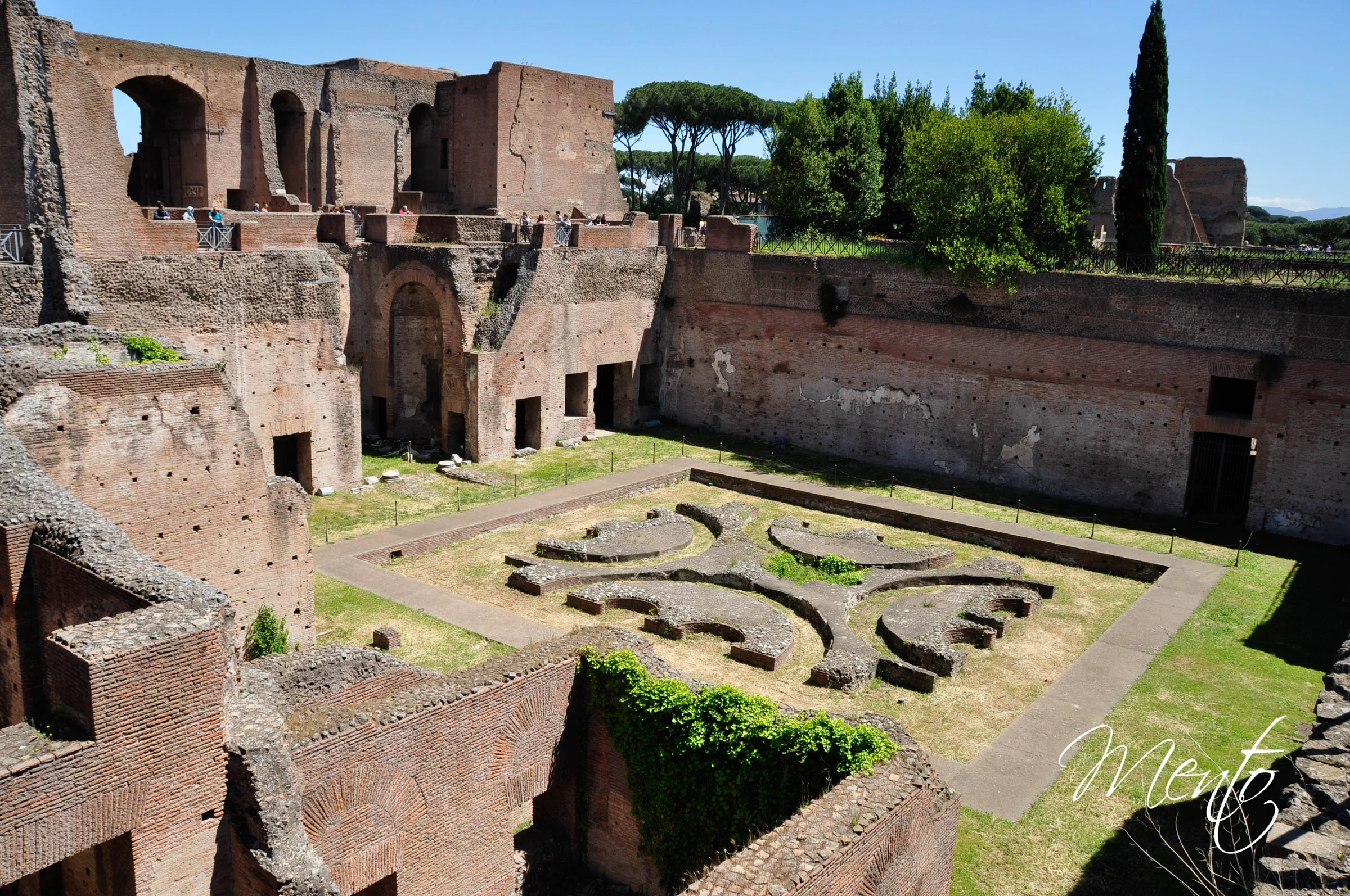 Palatino