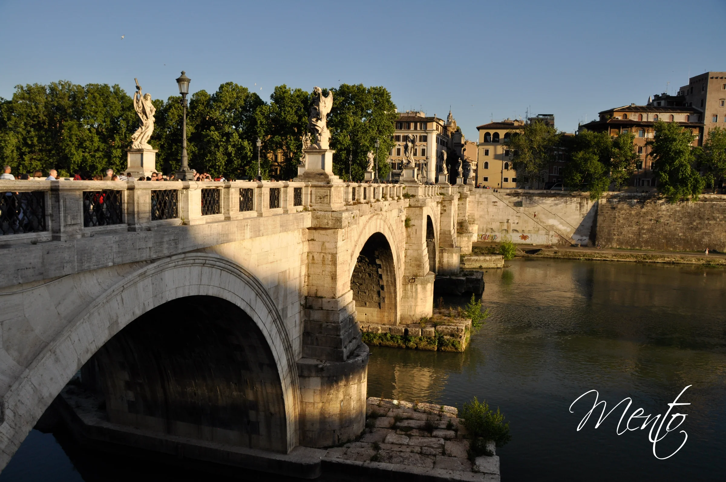 Puente Sant'Angelo al caer la tarde