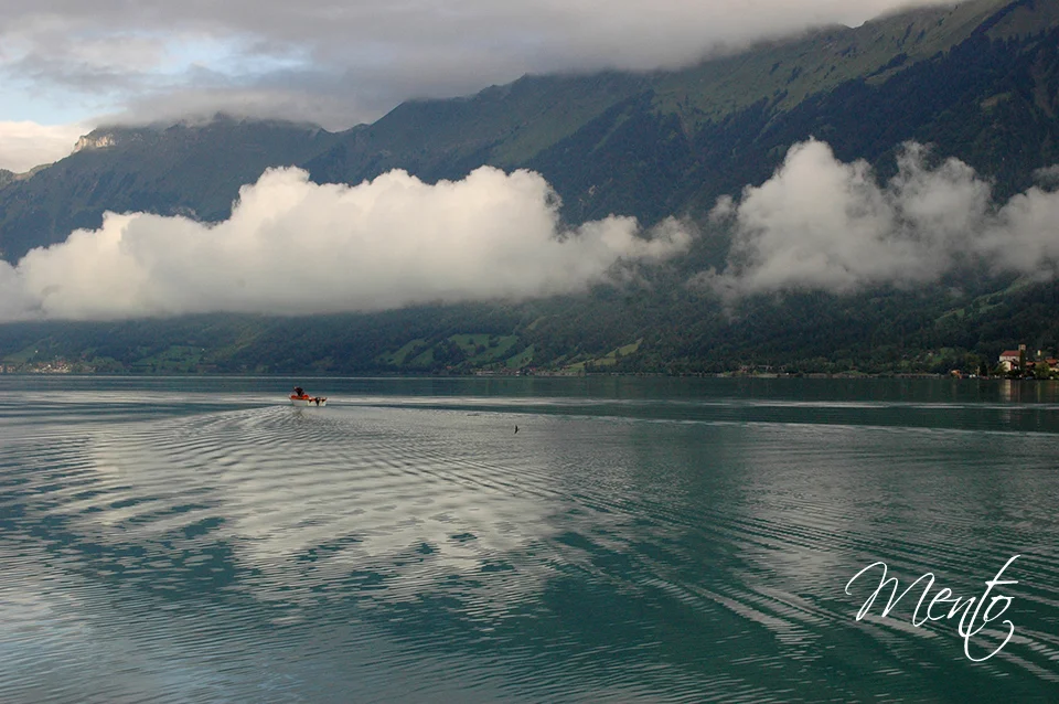 Lago de Brienz desde el camping a primera hora de la mañana.