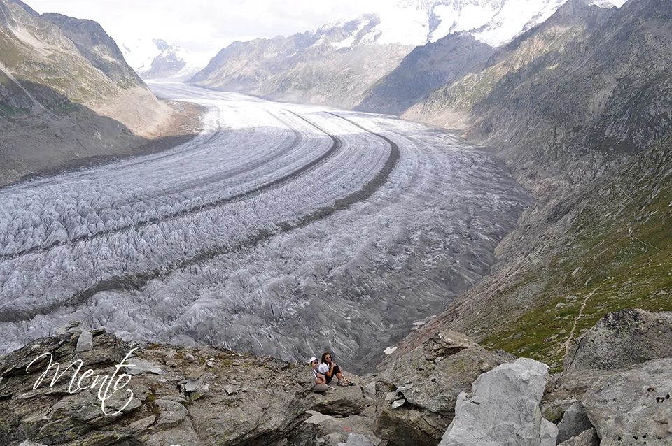 Ruta junto al glaciar Aletsch