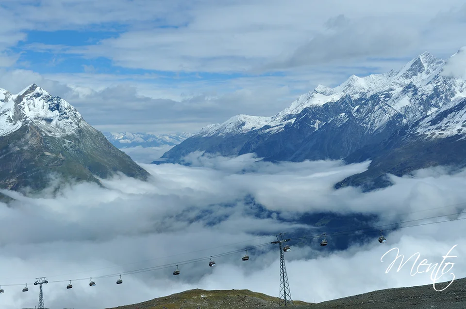 Vistas desde el funicular al Klein Matterhorn