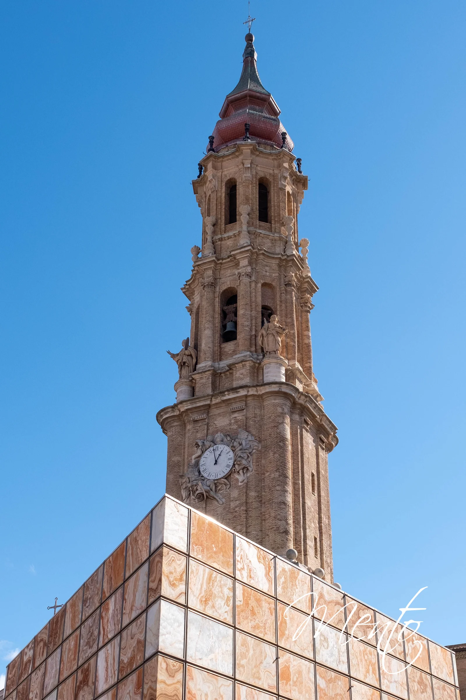 Torre catedral del Salvador