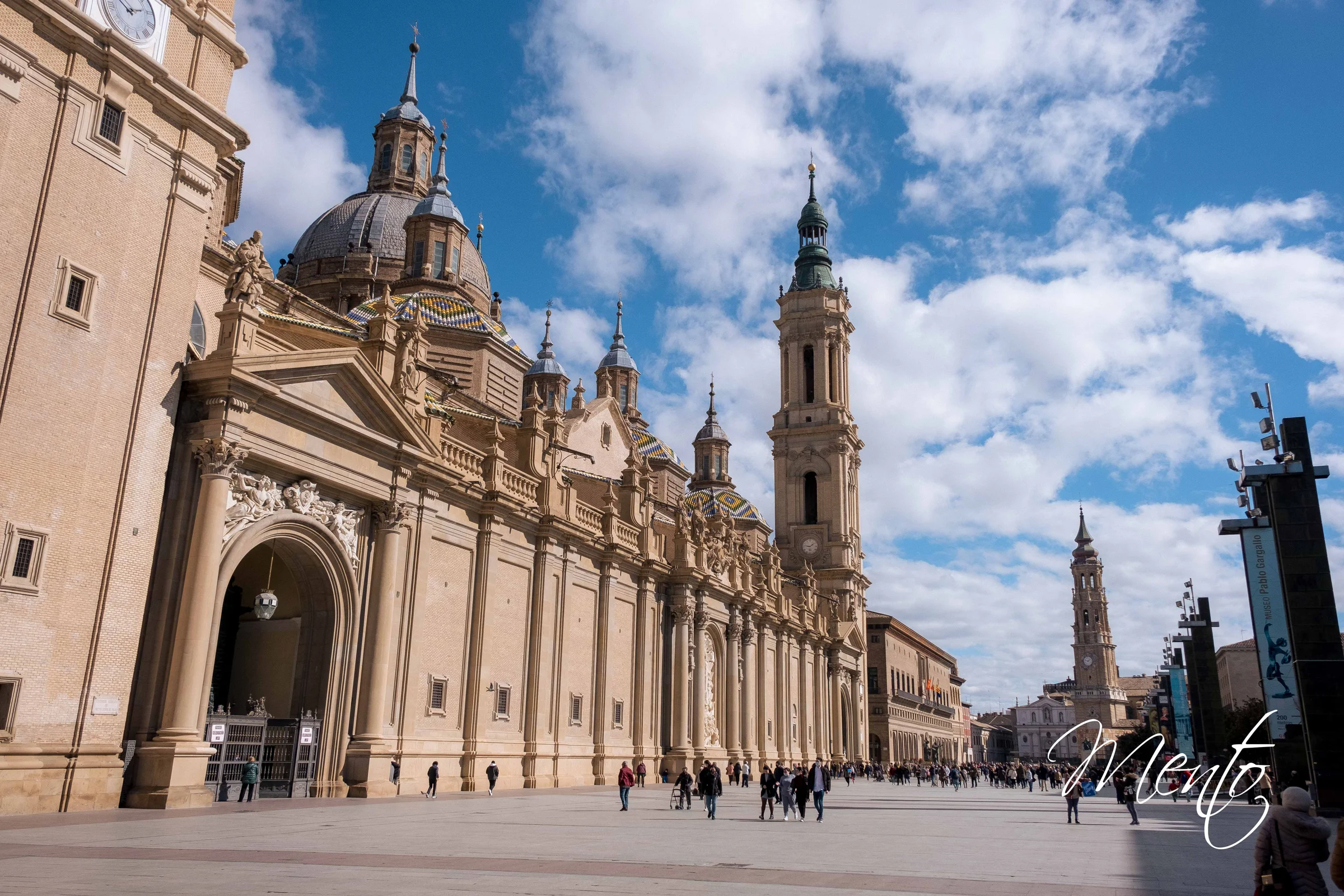 Plaza del Pilar